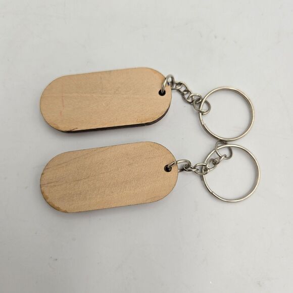 Costa Rica Pura Vida Key Chain Set Of 2 Colorful Keychains Wooden Engraved - Picture 2 of 2